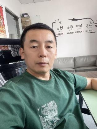 徐亚彬